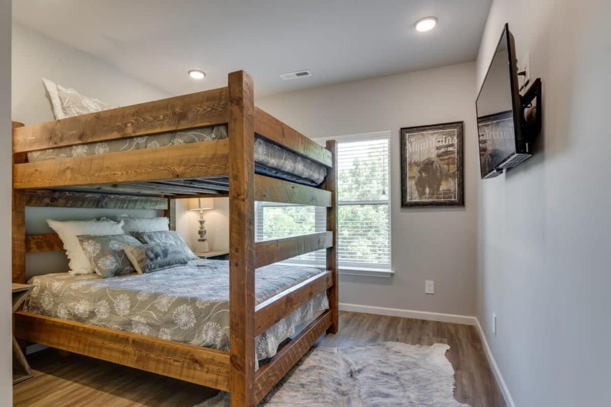 New Const Sleeps 6 Pool - Close To Pkwy Pigeon Forge Bagian luar foto